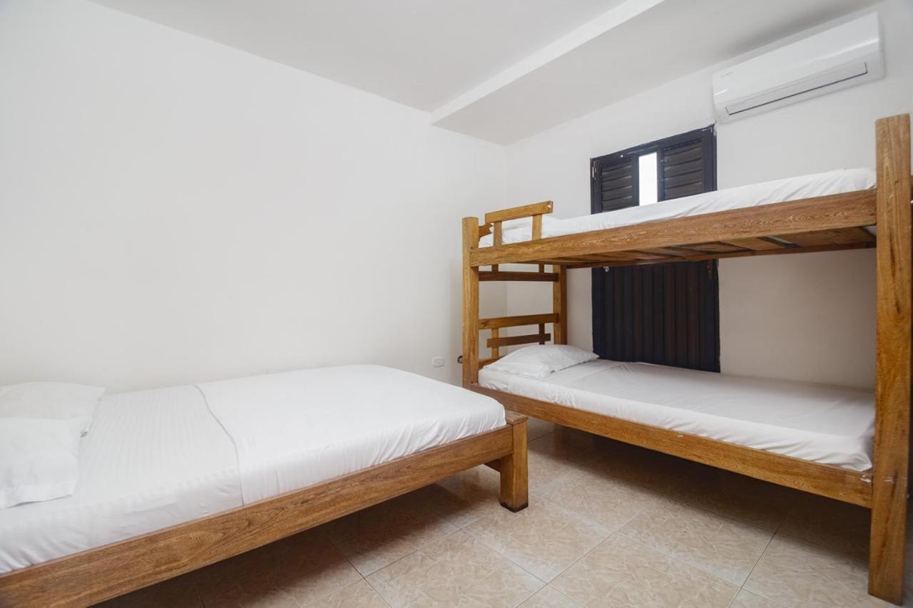 Vivienda Turistica Las Palmas Cartagena Екстериор снимка